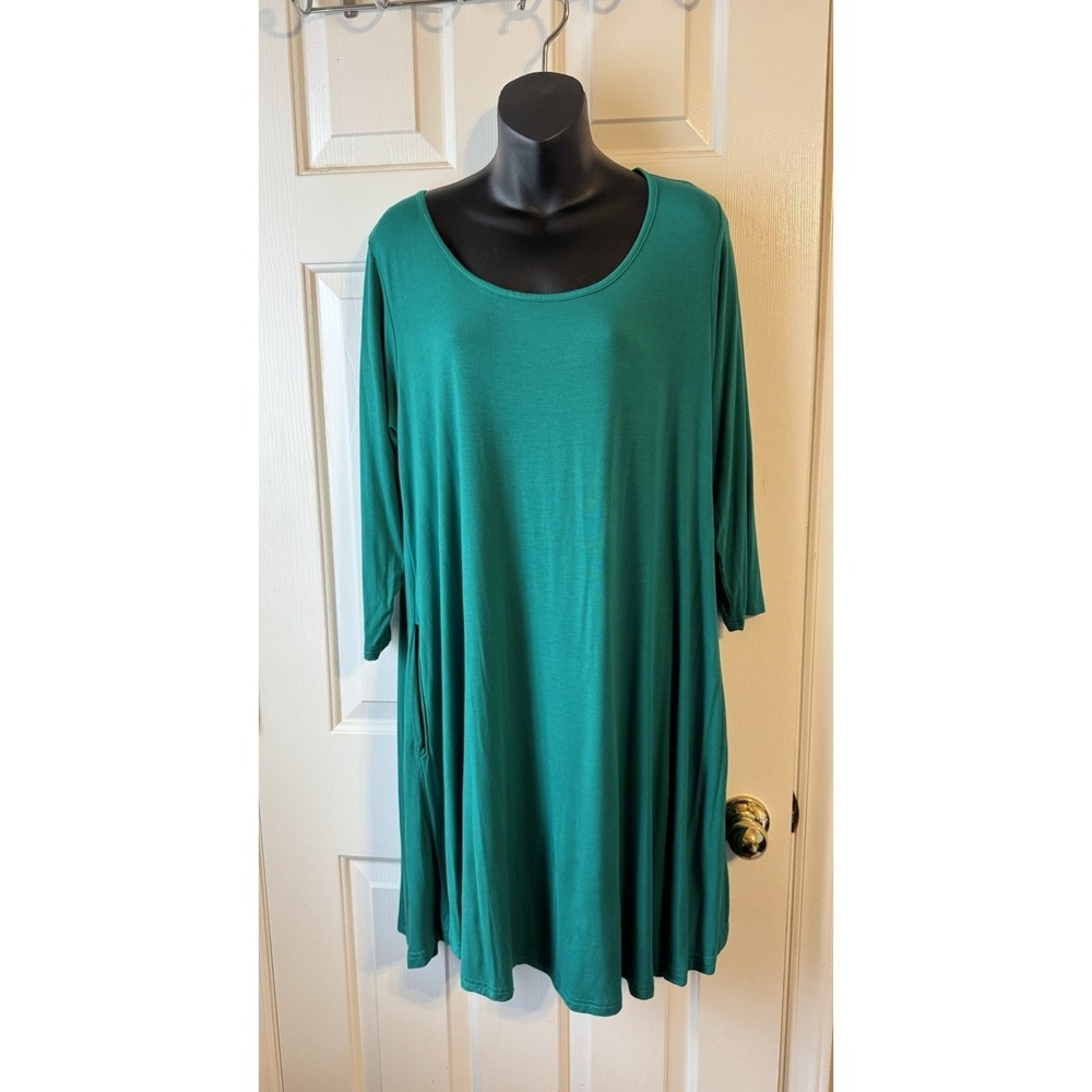 Jolie Lovin Women's Emerald Green Mini Dress size 1X